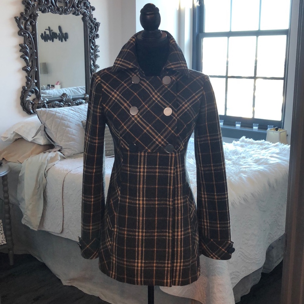 Via Double Breasted Gorgeous Jacket Plaid Coat